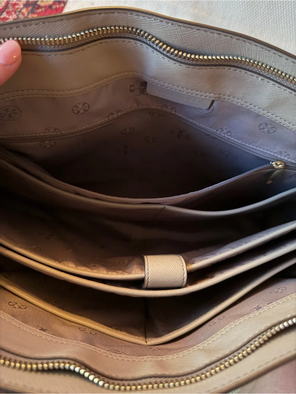 Tory Burch Emerson Zip Top Tote